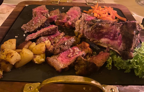 Bistecca alla Florentina (porterhouse steak)